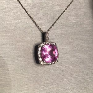 Selling a beautiful pink sapphire necklace!