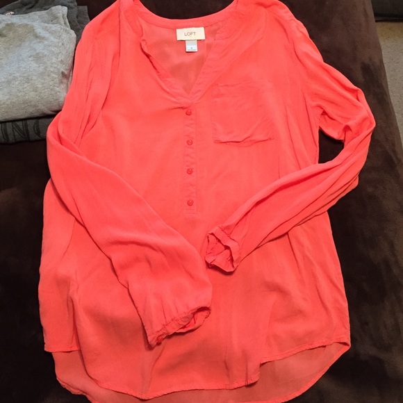 Ann Taylor Loft top
