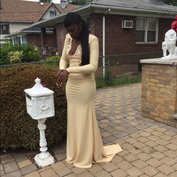 Prom/evening gown