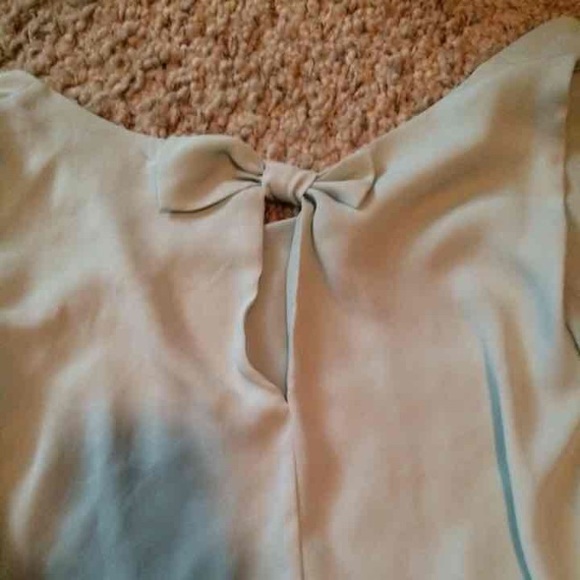 Top - Picture 2 of 2