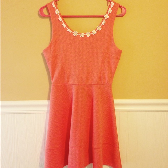 Cute summer daisy dress