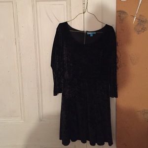 Velvet black dress. Super soft super cute.