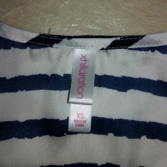 Small Navy and White Striped Tank - Picture 2 of 2