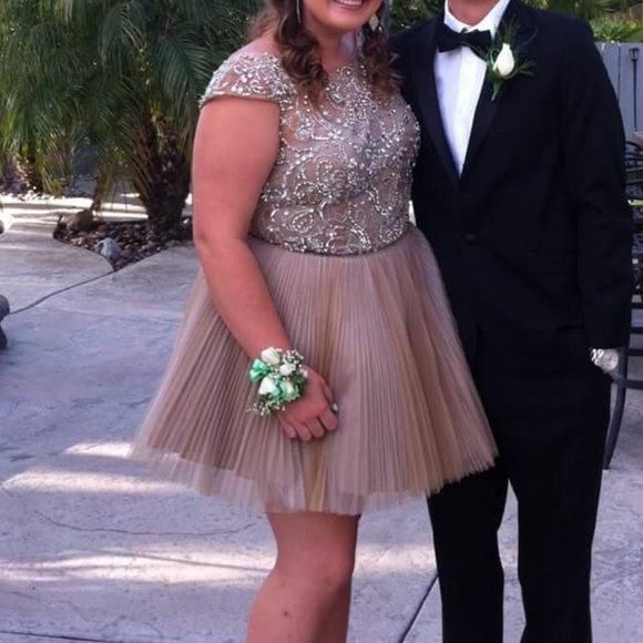 SOLD - Picture 4 of 4