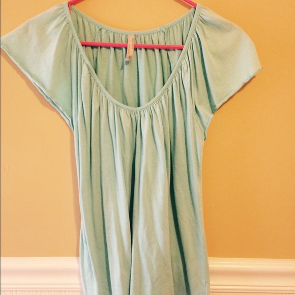 Flowy aqua Tshirt