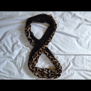 Cheetah Scarf