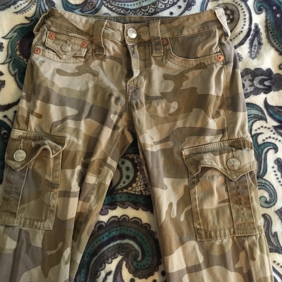 True religion camo jeans - Picture 2 of 4