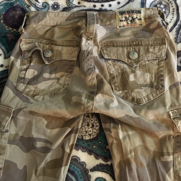 True religion camo jeans - Picture 3 of 4