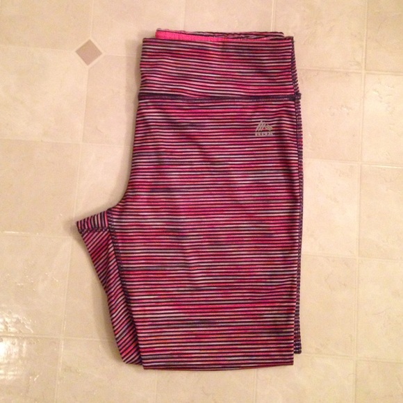 RBX workout capris