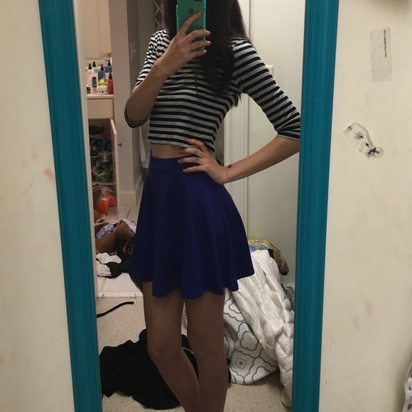 Crop top + skirt
