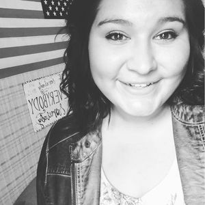 Meet your Posher, Michaela