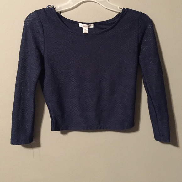 Crop top
