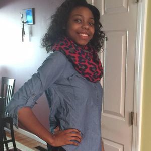 Meet your Posher, Destini