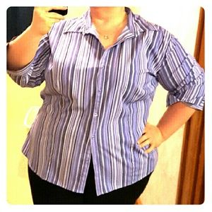 Flash Sale! Croft and Barrow woman's dress shirt