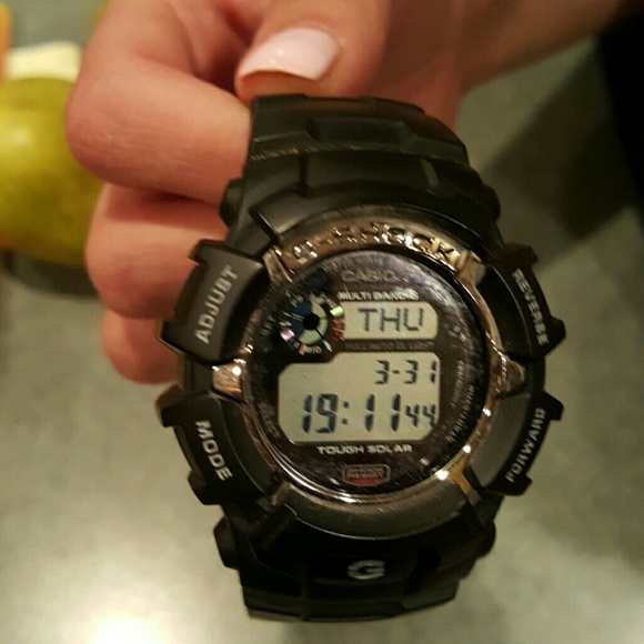 Black G Shock watch unisex