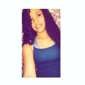 Meet your Posher, Celeste