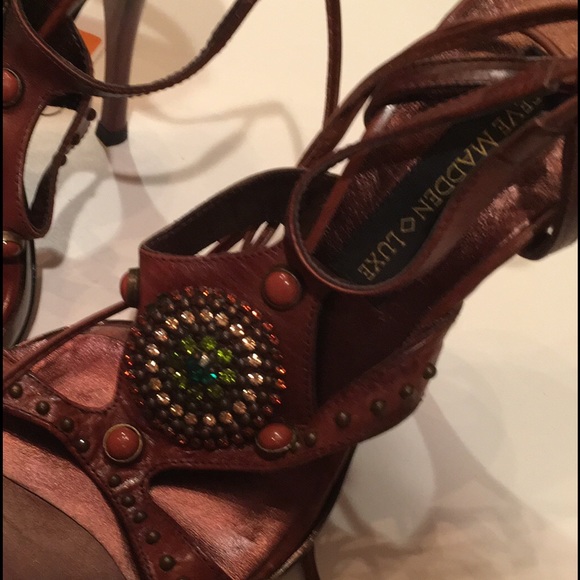 Steve Madden sandals