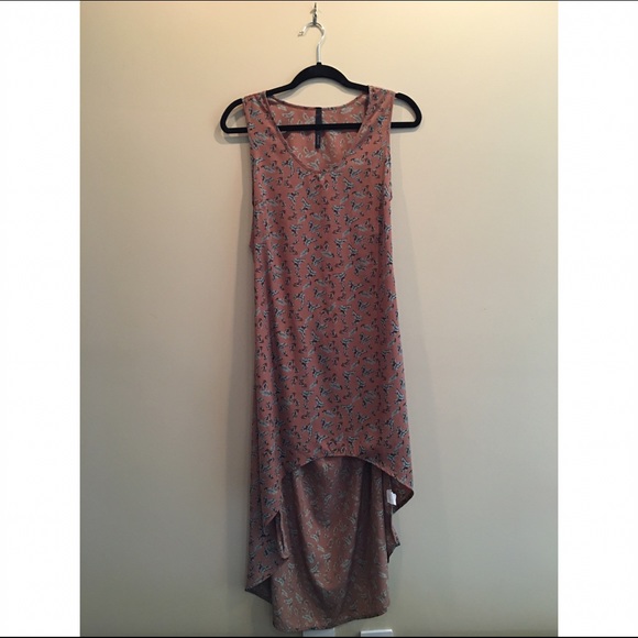 Adorable Dress with back cut out