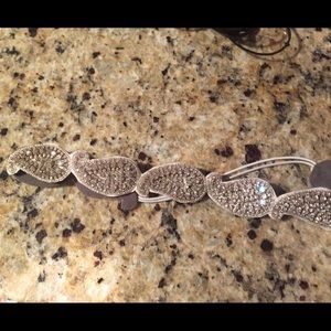 Stylish jeweled headband!