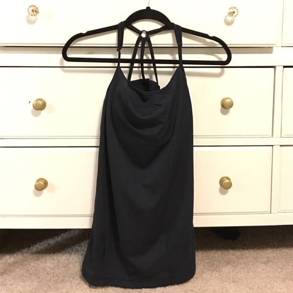 Navy work out tank with built in bra!