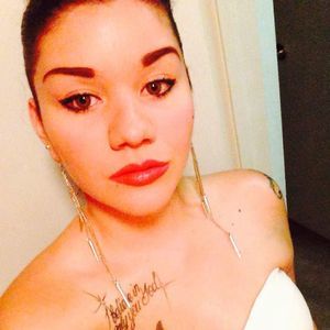 Meet your Posher, Celeste