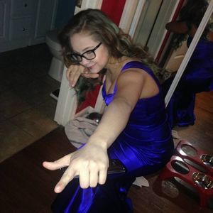 Meet your Posher, Bobbie