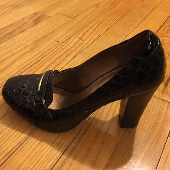 Brown Patterned Heels - image 2