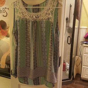 Beautiful blouse sleeveless never