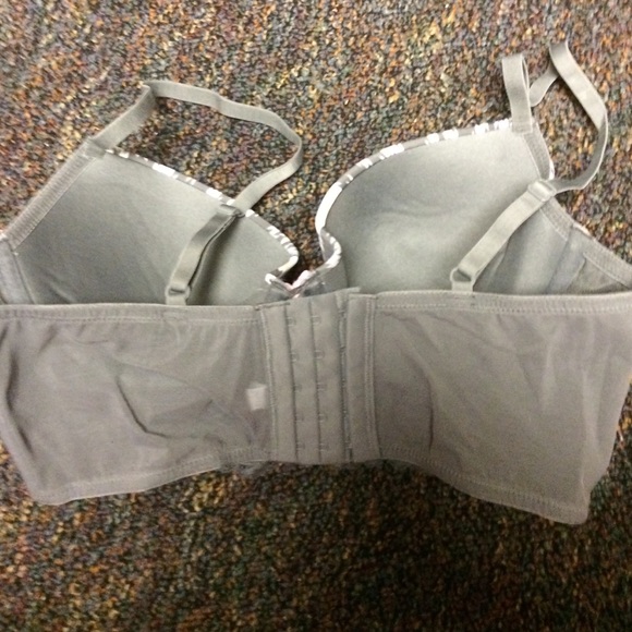 Target bra - Picture 2 of 2