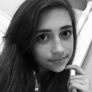 Meet your Posher, Carly