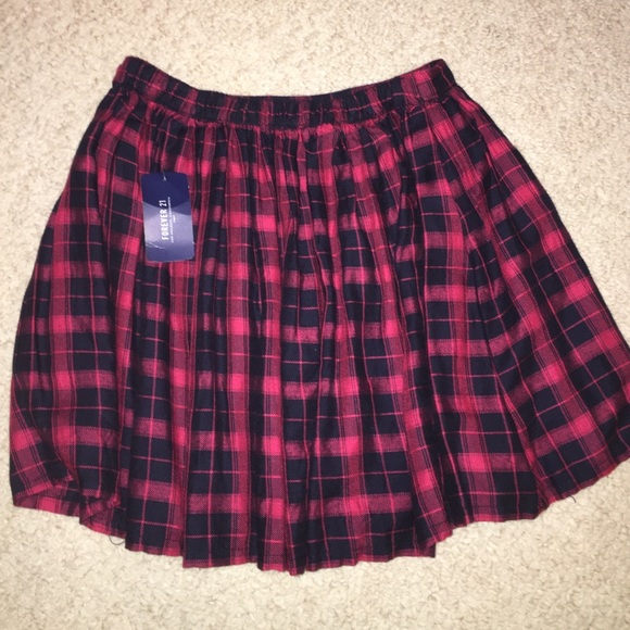 Plaid mini skirt