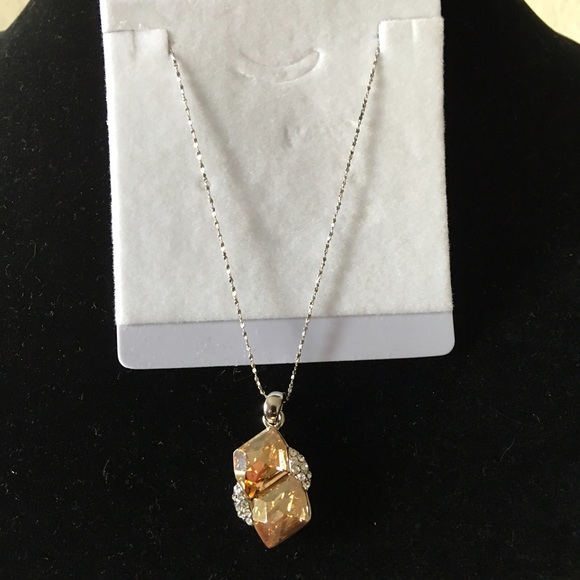 NEW! Silver neckless - Picture 2 of 3