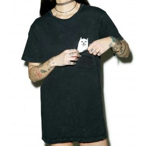 Cat pocket classic tee