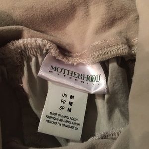 Maternity cream skirt