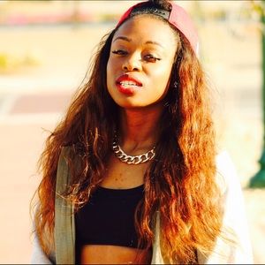 Meet your Posher, Samaria