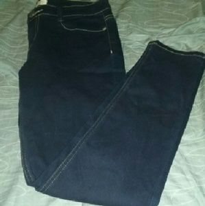 New without tags. Never even been washed.