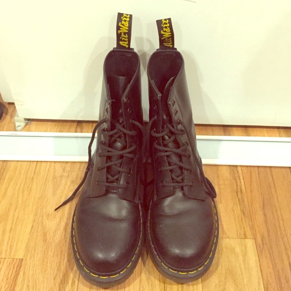 Dr. Martens size: US:9 UK:7
