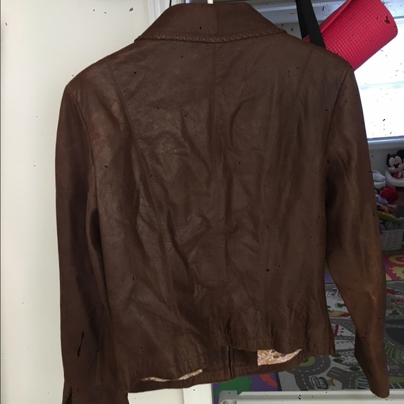 leather jacket - Picture 3 of 3