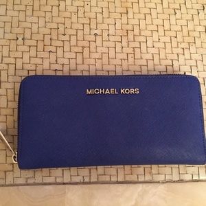 Michael Kors saffiano leather wallet