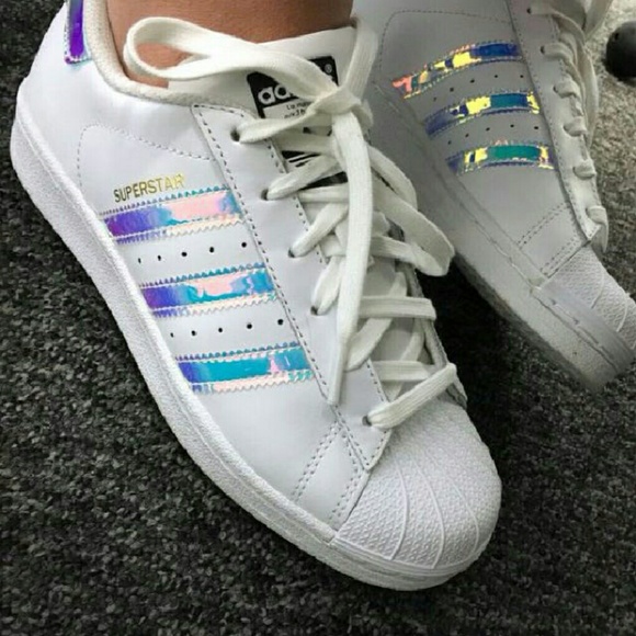 adidas superstar met roze strepen adidas superstar met roze strepen