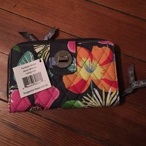 NWT Vera Bradley Turnlock Wallet