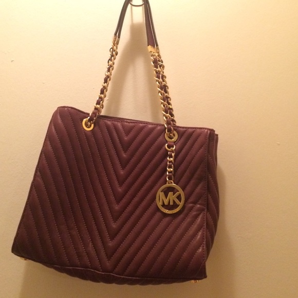 Michael Kors Handbags - Michael Khors Purse