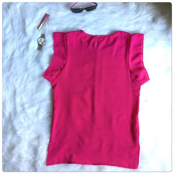 Trendy short sleeve blouse - Picture 3 of 4