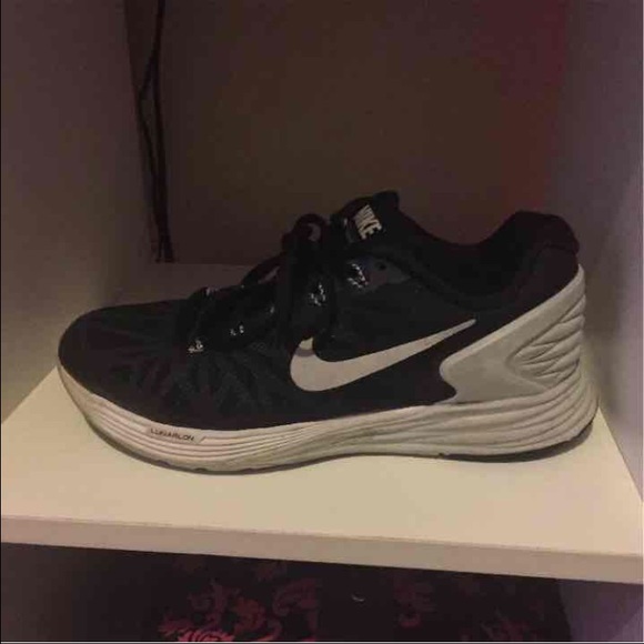 Nike lunar glides 6