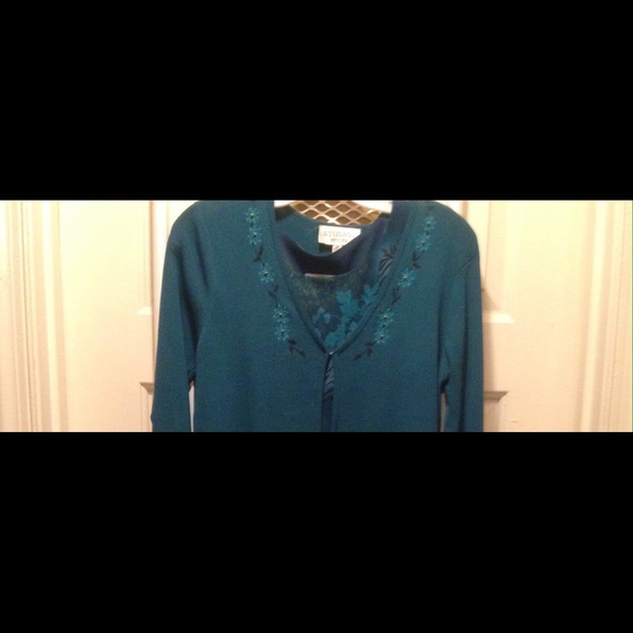 Dress with jacket - Picture 2 of 3