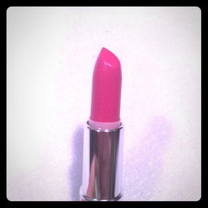 Clinique Matte Magenta Lipstick