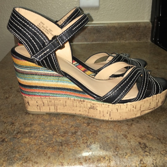 Wedges/ hello kitty bundle