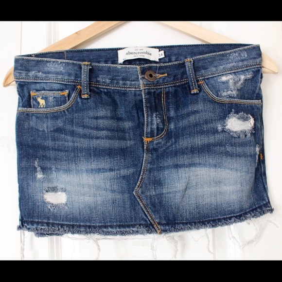 Sexy Cute Miniskirt Abercrombie Distressed Denim