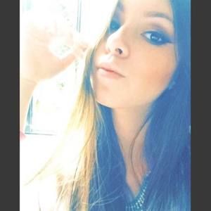 Meet your Posher, Rafaela