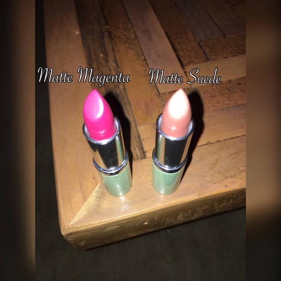 Clinique Bundle - Spring 2016 - Picture 3 of 4